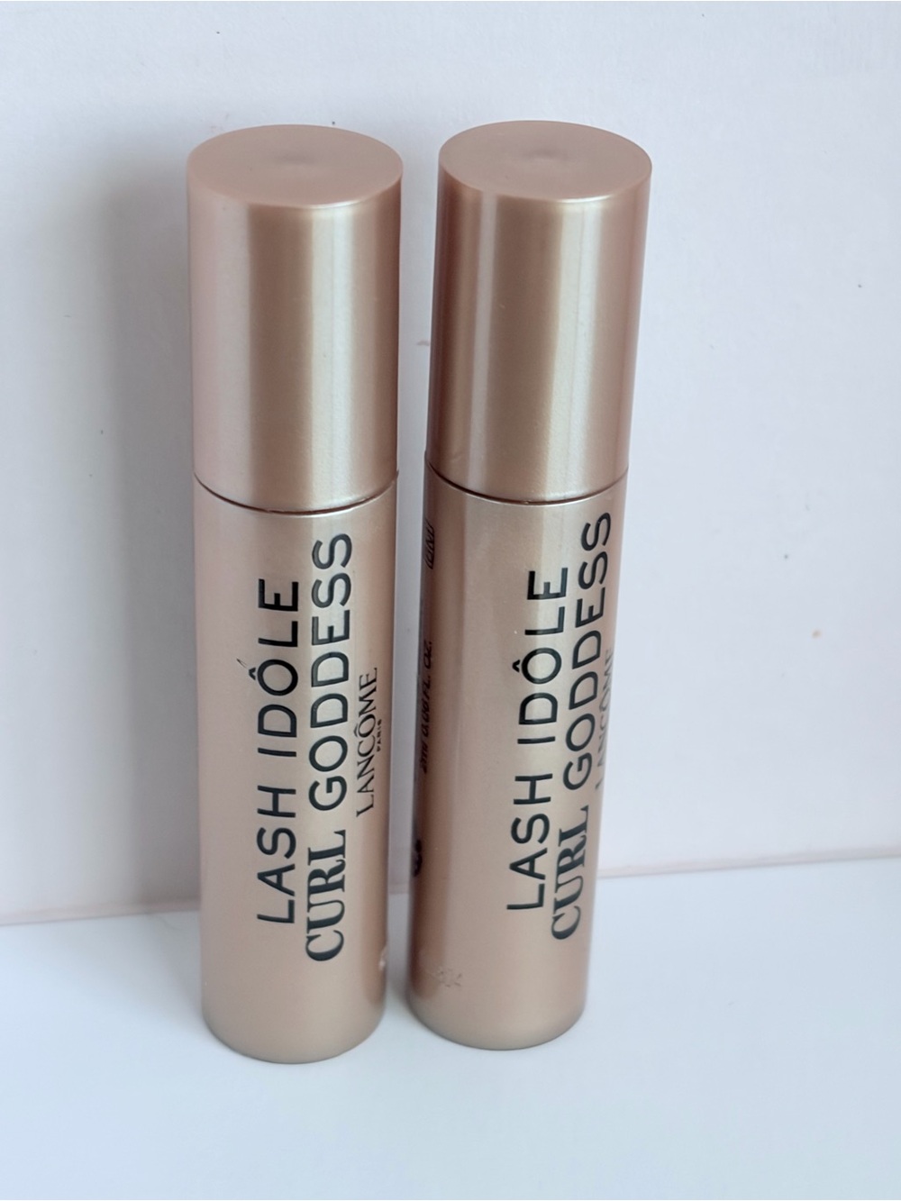 LANCÔME LAS IDOLE CURL GODDESS. 01 DIVINE BLACK (Travel size 2mlx2 )